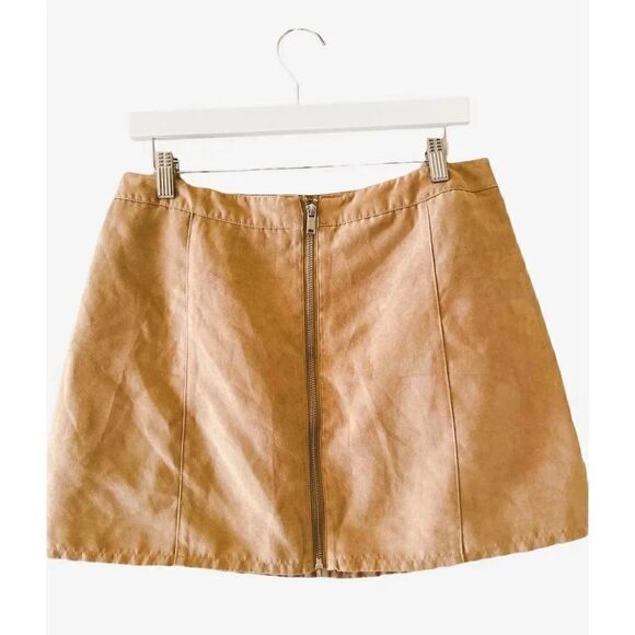 H& M Divided Suede Zipper Front Tan Womens Mini Skirt SZ 12 - Picture 1 of 4